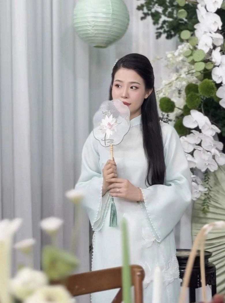 Sau doãn hải my thêm một đại tiểu thư gia nhập làng wags việt nhan sắc xinh đẹp rạng rỡ đầy tri thức