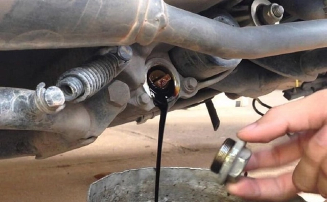 Sau khi thay nhớt tại sao xe lại gặp tình trạng lì máy và không còn bốc vọt