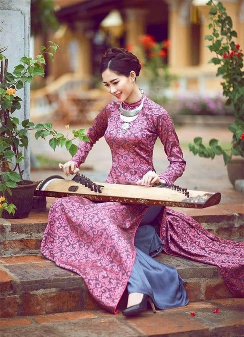 Say lòng ngắm tăng thanh hà thu thảo phạm hương đọ sắc với áo dài