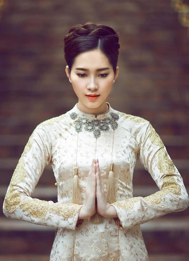 Say lòng ngắm tăng thanh hà thu thảo phạm hương đọ sắc với áo dài