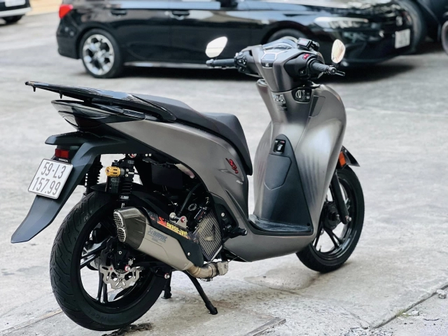 Sh độ khẩu pháo kịch độc của chiếc xe adventure đình đám nhà ducati