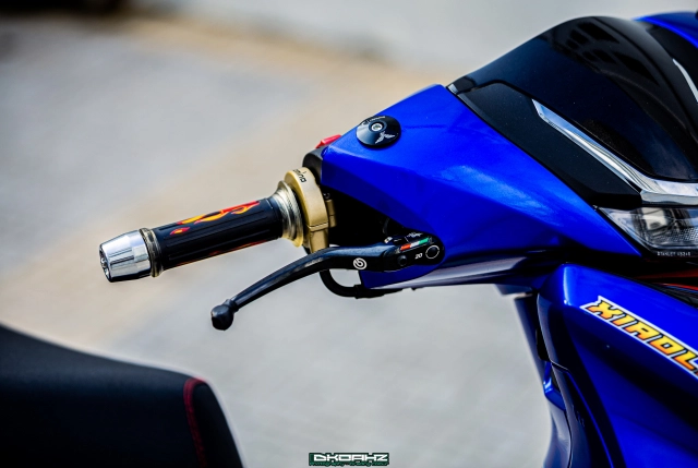 Sh350i độ mang trên mình màu da sắc vóc đình đám nhất trong trường phái quốc dân