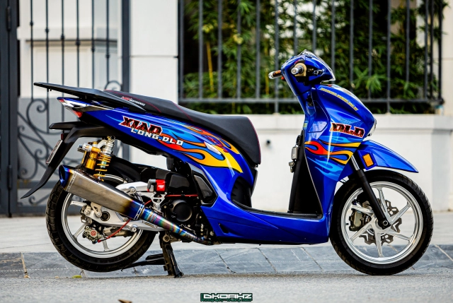 Sh350i độ mang trên mình màu da sắc vóc đình đám nhất trong trường phái quốc dân
