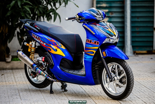 Sh350i độ mang trên mình màu da sắc vóc đình đám nhất trong trường phái quốc dân