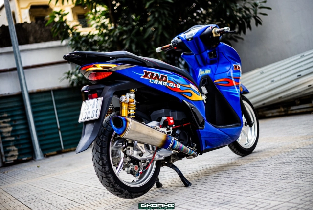 Sh350i độ mang trên mình màu da sắc vóc đình đám nhất trong trường phái quốc dân