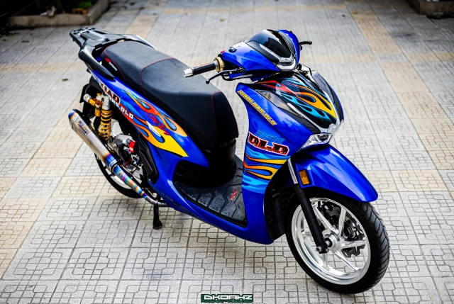 Sh350i độ mang trên mình màu da sắc vóc đình đám nhất trong trường phái quốc dân