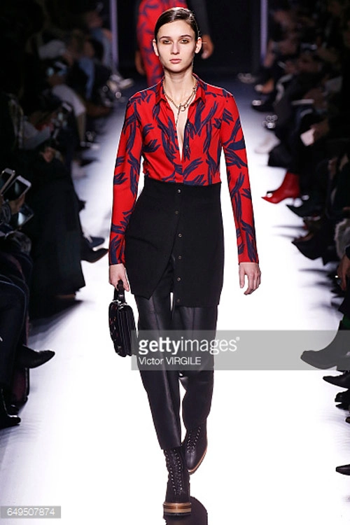 Siêu mẫu thanh hằng sẽ công phá hàng ghế đầu của milan fashion week 2018
