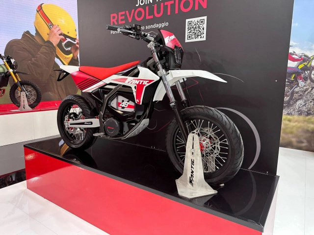 Siêu xe điện fantic motard-ev hướng tới người yêu thích khám phá