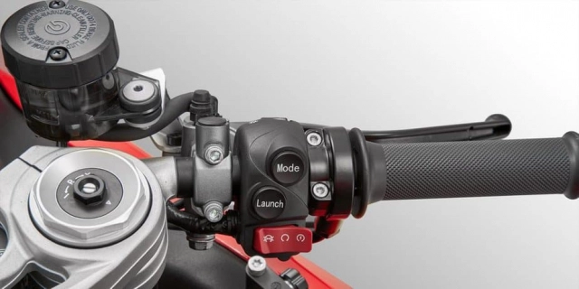 Srk921 rr race trình làng động cơ gần 1000cc giá chưa đến 250 triệu đồng