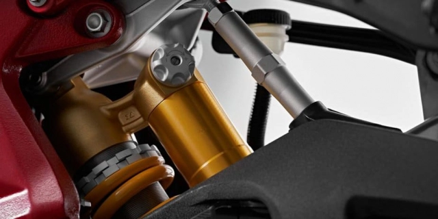 Srk921 rr race trình làng động cơ gần 1000cc giá chưa đến 250 triệu đồng