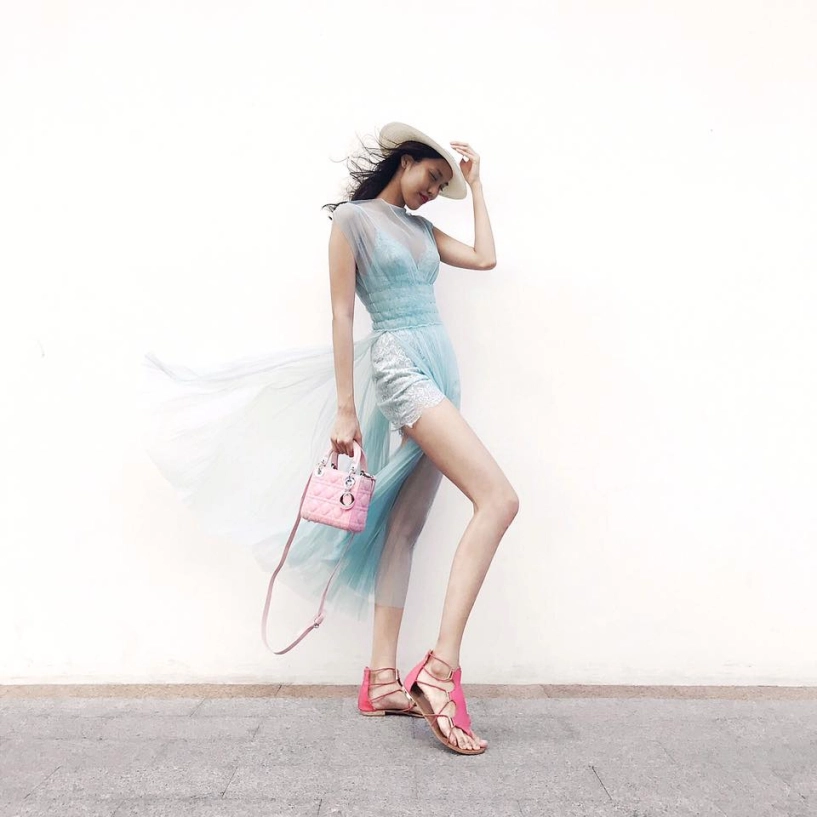 Street style luôn sang chảnh nhưng ít ai nhận ra điều kỳ lạ này của lan khuê