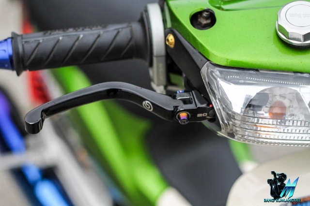Super cub độ dàn chân hai đĩa hội tụ đủ hiệu năng và thẩm mỹ