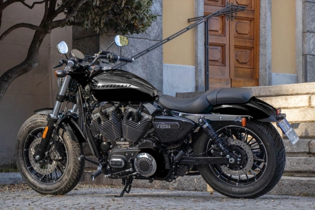 Swm stormbreaker có phải là bản sao của harley sportster 1200 không