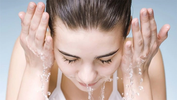 Tại sao phụ nữ nhật phải dùng 2 lần sữa rửa mặt 5 thói quen giúp người nhật da đẹp đến già