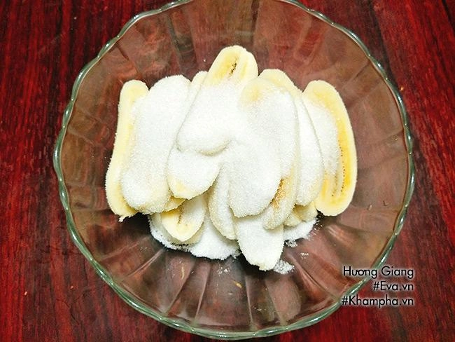 Tết về đãi khách mứt chuối dẻo thơm ngon