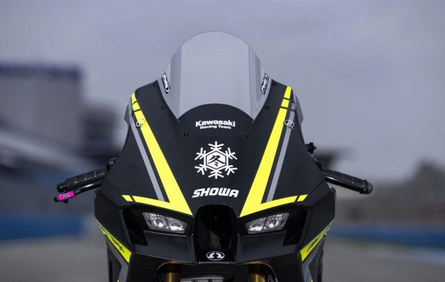 Tham khảo chiếc xe đua kawasaki ninja zx-10rr winter test 2024 cùng tay đua mới thay thế rea