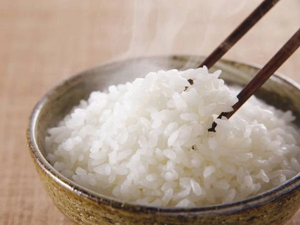 Thêm 1 thìa này vào khi nấu cơm người khó giảm cân đến mấy cũng xuống cân vèo vèo