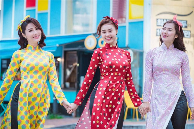 Thích mặc áo dài truyền thống mà không biết những điều này thì các nàng không thể đẹp nổi