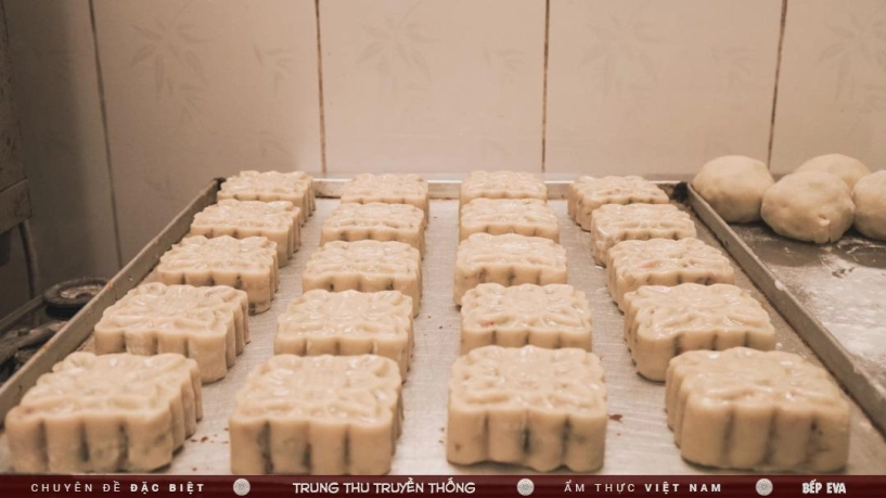 Tiệm bánh trung thu của con dâu hiếu thảo hơn 30 năm giữ hương vị truyền thống từ mẹ chồng