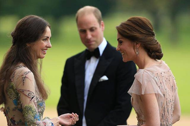 tiểu tam tin đồn sở hữu nhan sắc thế nào mà có thể hớp hồn william khiến kate tức giận
