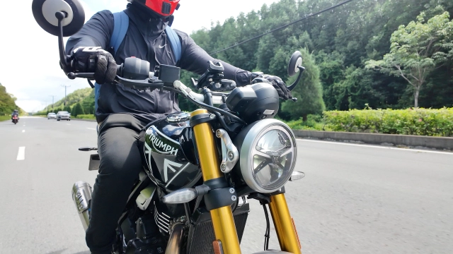 Trải nghiệm bộ đôi triumph speed 400 và scrambler 400x