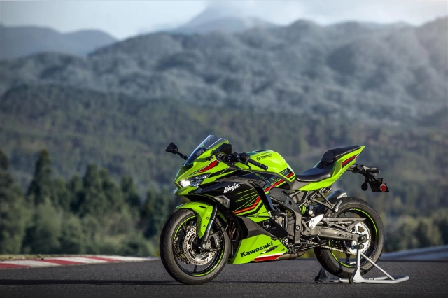 Triệu hồi kawasaki ninja zx-4r zx-4rr 2023-2024 có thể bị hỏng bugi