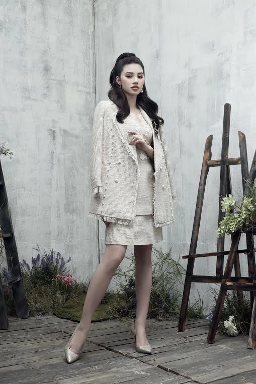 Trời se lạnh mặc gì để vừa sang lại giữ ấm cho cơ thể tốt như hoa hậu jolie nguyễn