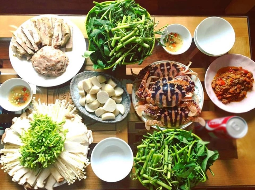U30 độc thân xinh đẹp tự nhận chỉ mê nấu ăn để thỏa mãn cái miệng hư