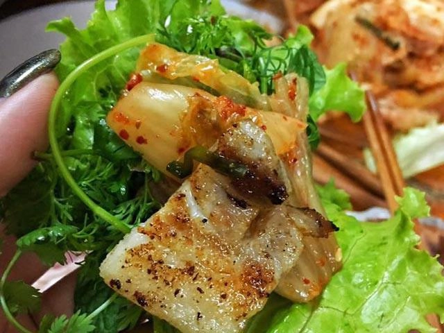 Ướp thịt lợn nướng theo 2 cách này mềm ngon không dai chẳng thua kém đồ nướng hàn quốc