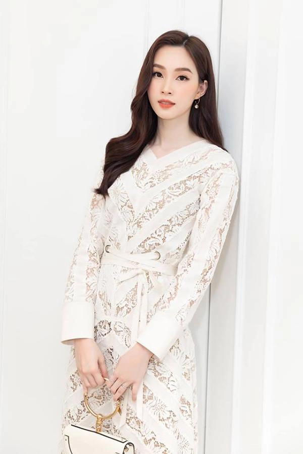 Vẫn là thần tiên tỉ tỉ nhưng điều này đang dần giảm đi vẻ xinh đẹp của đặng thu thảo