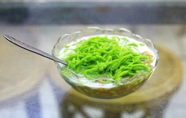 Về hải phòng ăn mệt nghỉ chè giun giá bể để biết đất cảng không chỉ có bánh đa cua