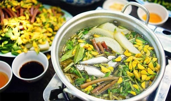 Về miền tây ăn bánh xèo thịt chuột nếm đuông dừa ngâm mắm ngắm sông nước mênh mông