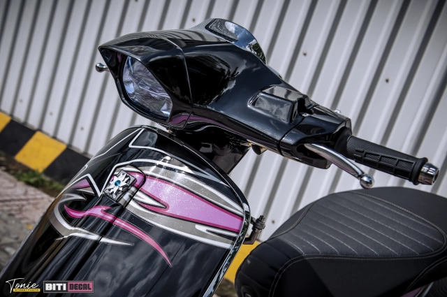 Vespa độ trợ lực cổ hầm hố nâng tầm thẩm mỹ và cải thiện hiệu năng