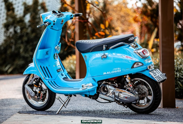 Vespa lx150 tiêu tốn hơn 200 triệu đồng để trở thành một tác phẩm nghệ thuật