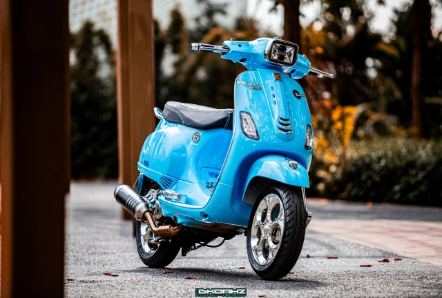 Vespa lx150 tiêu tốn hơn 200 triệu đồng để trở thành một tác phẩm nghệ thuật