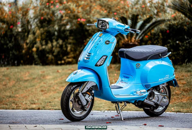 Vespa lx150 tiêu tốn hơn 200 triệu đồng để trở thành một tác phẩm nghệ thuật