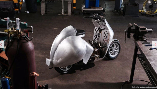 Vespa nhôm trang bị động cơ turbo và công nghệ hàng không siêu khủng có 1 0 2