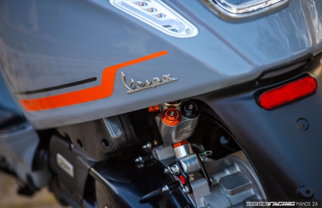 Vespa sprint cường hóa lực thắng bằng dòng heo xuất hiện trong motogp