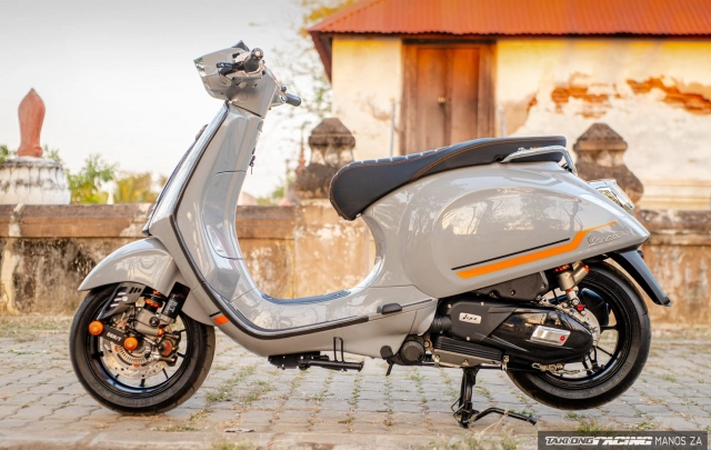 Vespa sprint cường hóa lực thắng bằng dòng heo xuất hiện trong motogp