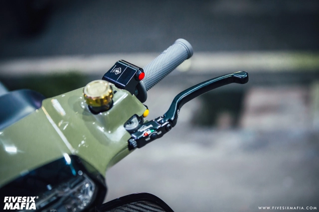 Vespa sprint lột xác khi học hỏi theo phong cách sporty của sh ý