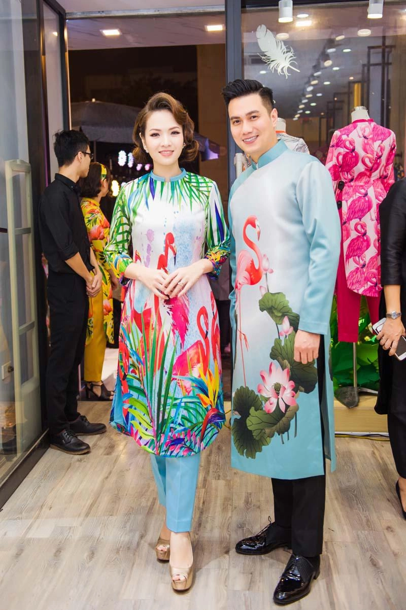 Việt anh không sợ vợ ghen khi thân thiết diện áo dài đôi với đan lê