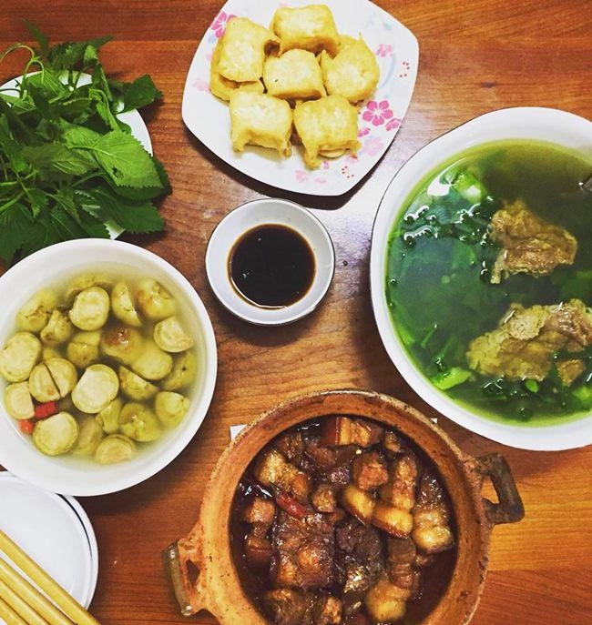 Vợ đảm ngày nào cũng vào bếp nấu nhiều bữa ăn ngon khiến chồng tăng 3kg sau cưới