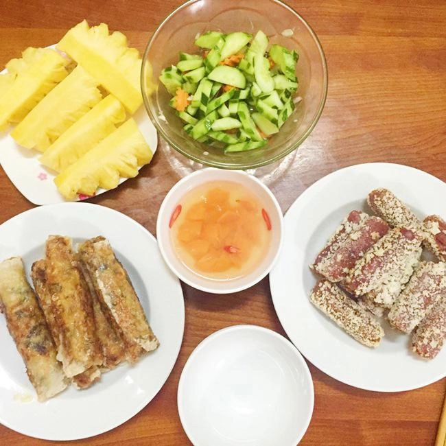 Vợ đảm ngày nào cũng vào bếp nấu nhiều bữa ăn ngon khiến chồng tăng 3kg sau cưới