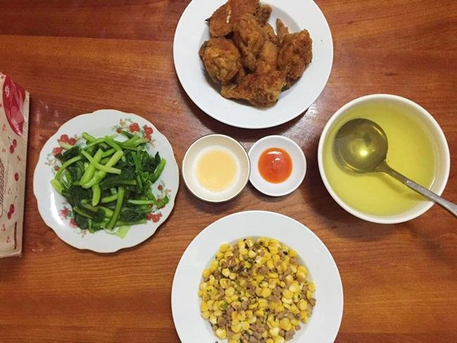 Vợ đảm ngày nào cũng vào bếp nấu nhiều bữa ăn ngon khiến chồng tăng 3kg sau cưới