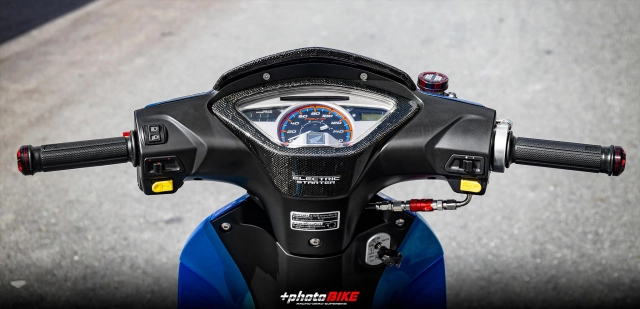 Wave 125i dọn full đồ xịn khoe dáng cực cháy giữa sài gòn