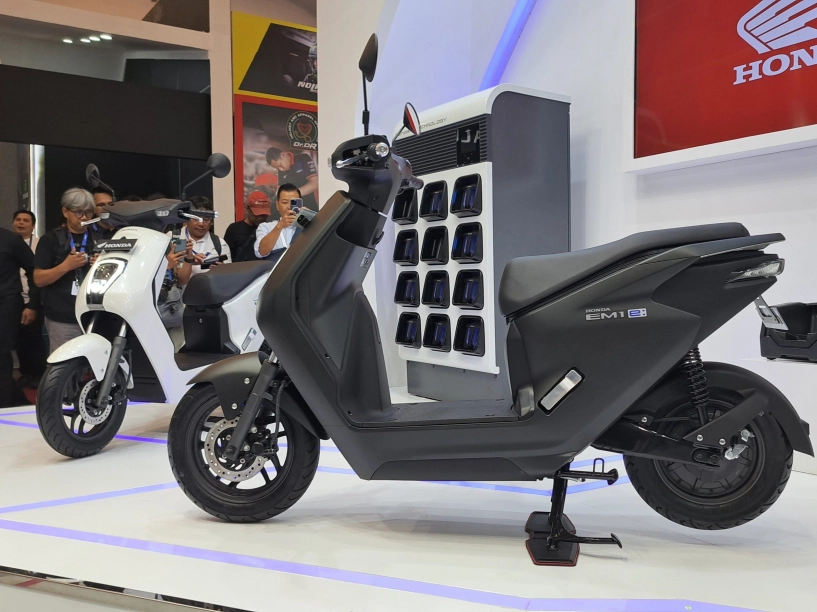 Xe điện honda em1 bất ngờ giảm giá ở indo tôi thấy về việt nam sáng cửa đấu vinfast và yamaha