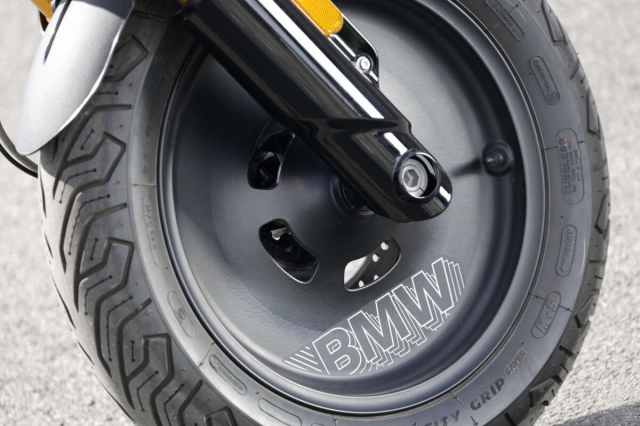 Xe máy điện đô thị của bmw sẵn sàng ra mắt vào tháng 5 với giá gần 200 triệu đồng
