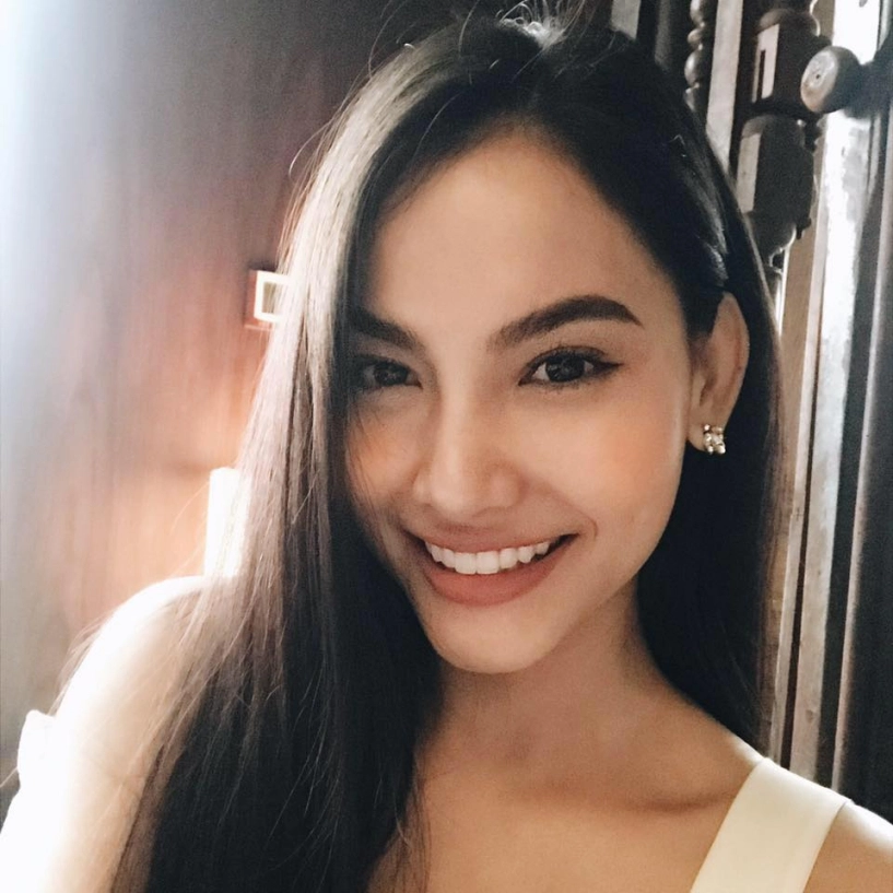 Xuất hiện cô gái có nụ cười sáng bừng một khúc sông tại hoa hậu hoàn vũ việt nam