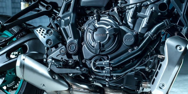 Yamaha mt-07 2025 ra mắt sẽ làm ae thích thú với 3 tùy chọn màu sắc mới