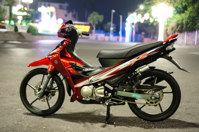 Yaz 125 thổi bừng sắc xuân bằng dàn chân kết hợp công nghệ giữa ý và mỹ